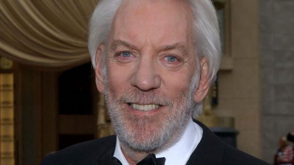 Morre aos 88 anos Donald Sutherland, conhecido por interpretar o Presidente Snow em 'Jogos Vorazes'