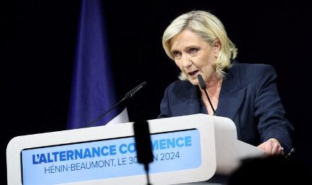 Partido de Marine Le Pen e seus aliados conquistaram mais de 34% dos votos, mas terão que aguardar o segundo turno para saber se alcançam a maioria absoluta