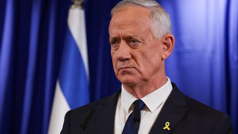 Benny Gantz anuncia saída de governo de emergência de Israel