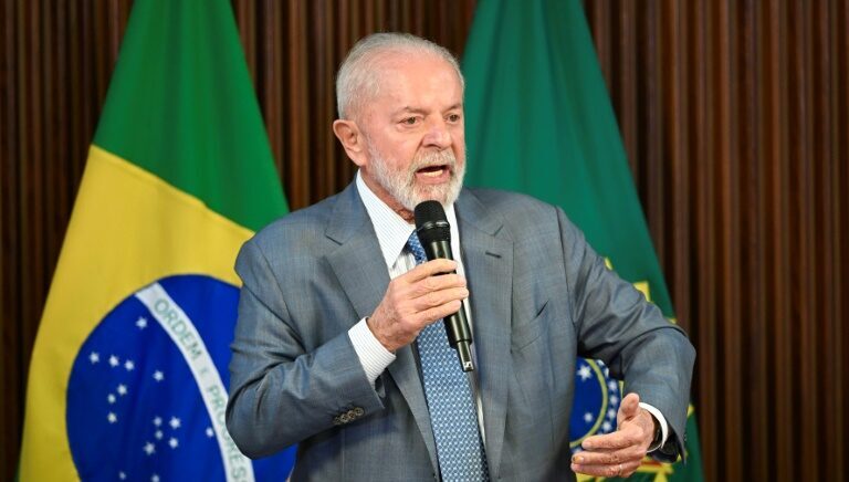 Lula: 'Fico de olho para Rui Costa não desviar todas as obras para a Bahia'