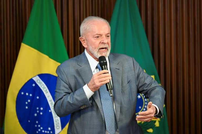 Em reunião com reitores, Lula diz não ver razão para greve durar tanto