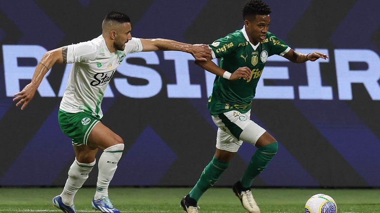 Palmeiras tem 5ª vitória seguida, com brilho de Estêvão e retorno de Dudu