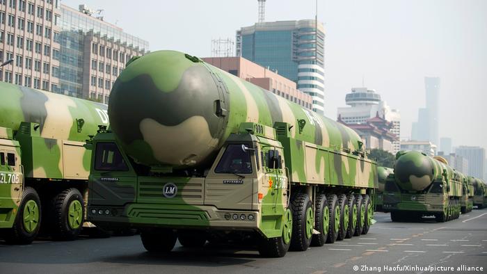 Em meio a tensões globais, gastos com armas nucleares sobem