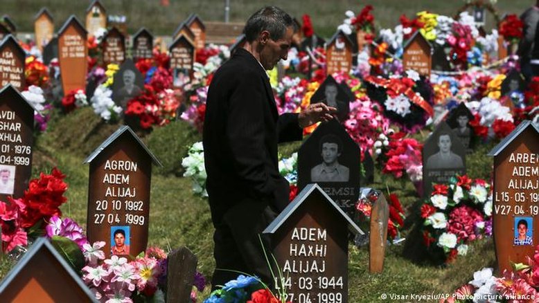 Guerra do Kosovo deixou cicatrizes na Europa, 25 anos atrás