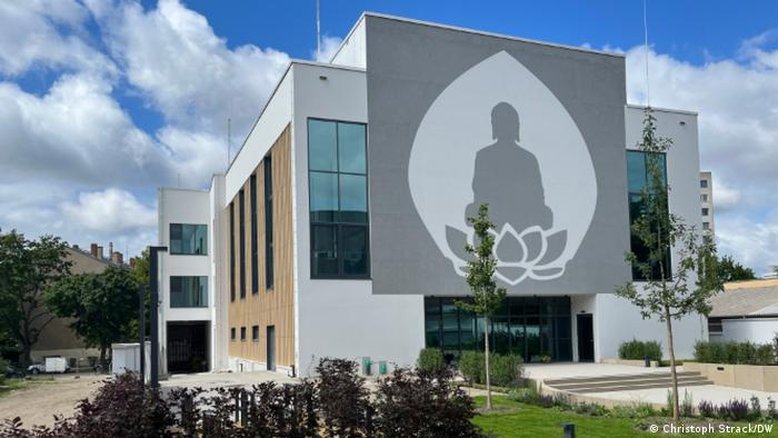 Berlim ganha novo templo budista