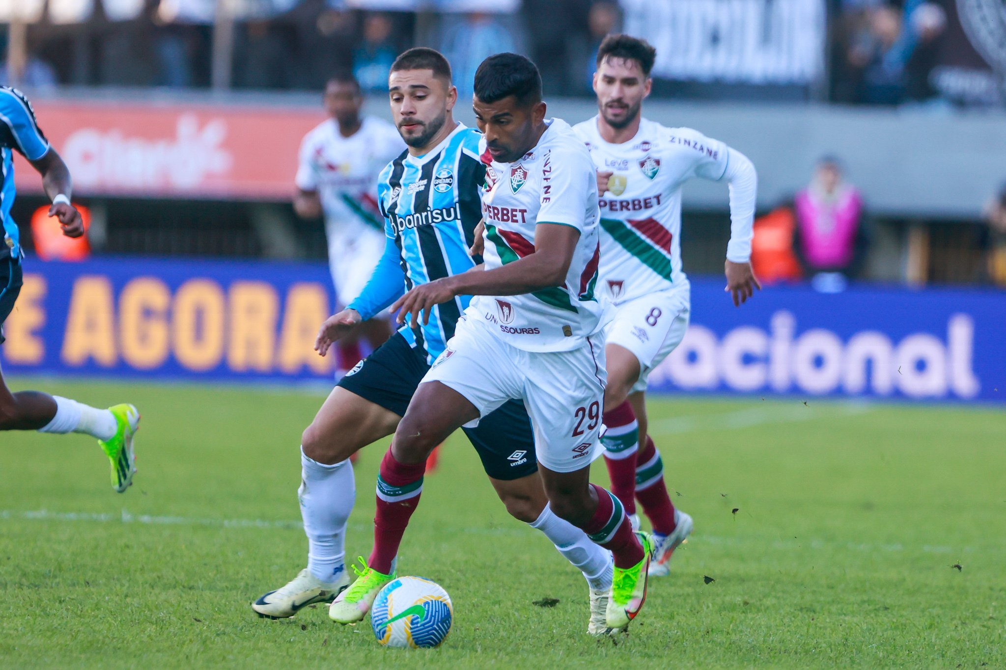 Brasileirão: Grêmio x Flluminense (Foto: IstoÉ)