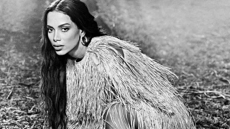 Anitta grava samba-enredo para Unidos da Tijuca: 