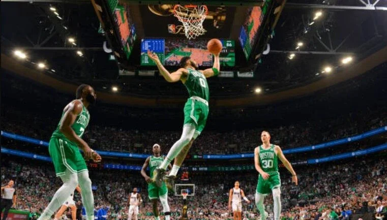 Atual e maior campeão da NBA, Boston Celtics deve ser vendido por R$ 26 bilhões