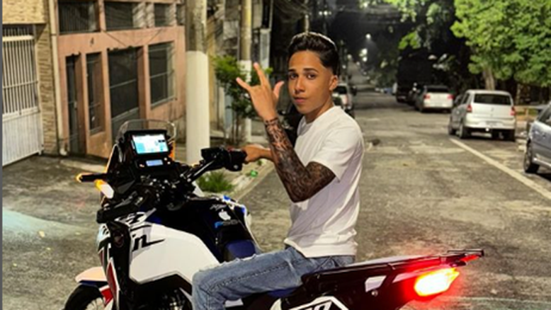 Quem é Nino Abravanel, influenciador de 18 anos foragido após acusação de assassinato