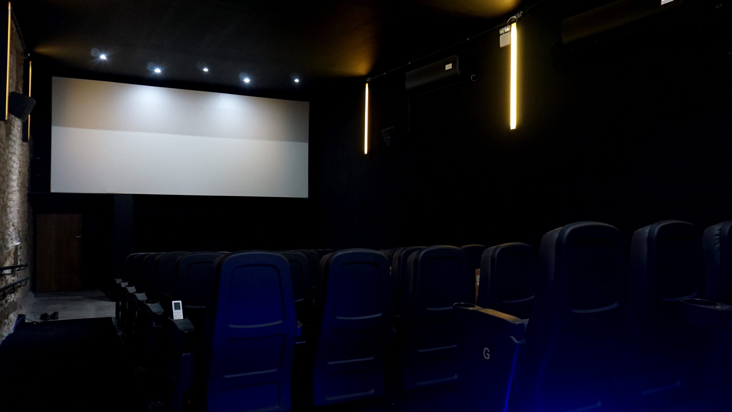 Tradicional Cine Santa Teresa, no Rio, é reinaugurado; moradores locais têm direito a ingressos a preços populares 2 Tradicional Cine Santa Teresa, no Rio, é reinaugurado; moradores locais têm direito a ingressos a preços populares