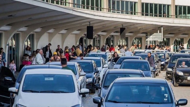 Congonhas: Prefeitura de SP fixa regras de embarque para carros de aplicativo no aeroporto