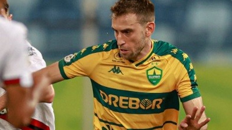 Goleiro Walter garante o empate sem gols do Cuiabá com o Atlético-GO