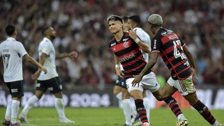 Flamengo vai a Caixas do Sul para defender a liderança do Brasileirão diante do Juventude