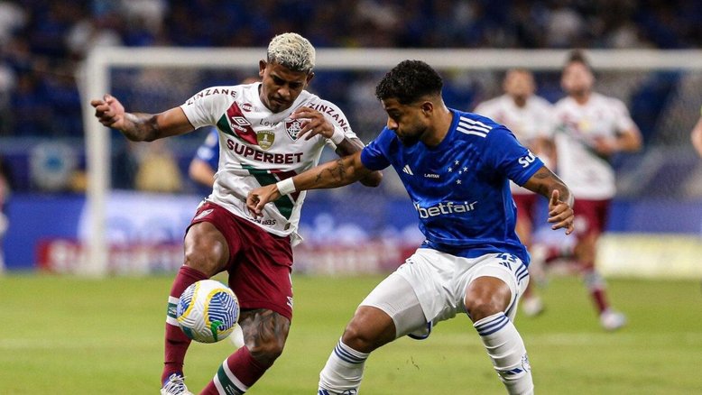 Cruzeiro vence, se aproxima do G-4 do Brasileiro e afunda Fluminense na zona de rebaixamento