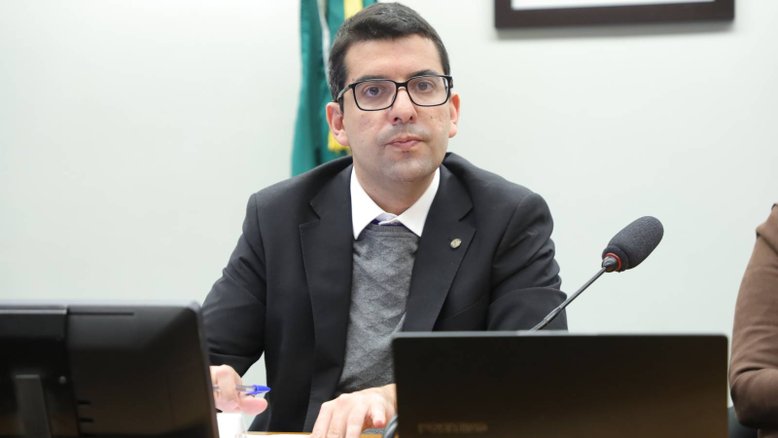 Deputado federal Marcelo Queiroz (PP - RJ)