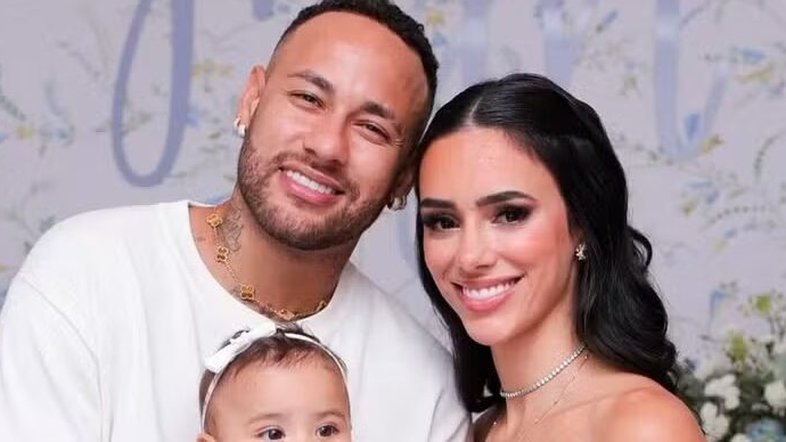 Saúde da filha de Neymar e Bruna Biancardi volta a ser questionada: 'Ela está sempre assim'