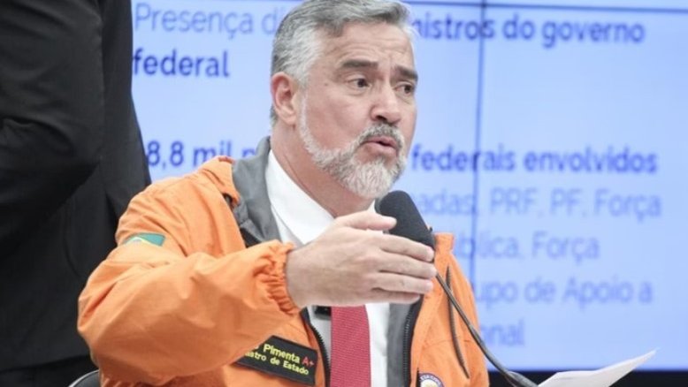 VÍDEO: Paulo Pimenta relembra violência doméstica para rebater deputado bolsonarista