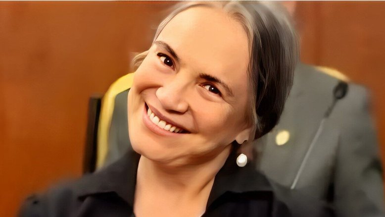 Regina Duarte recebe ajuda de fãs para pagar indenização à filha de Leila Diniz; entenda