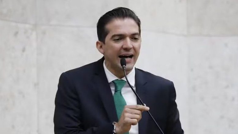 Vereador autor de CPI contra padre Júlio Lancellotti é alvo de inquérito policial