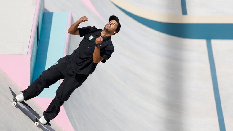 Paris 2024: Kelvin Hoefler avança para a final do skate street; Giovanni Vianna e Felipe Gustavo são eliminados