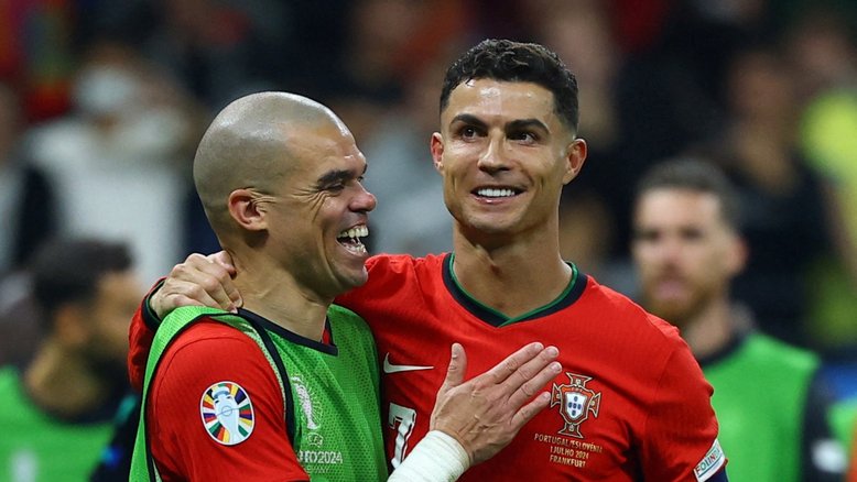 Cristiano Ronaldo é convocado para a seleção de Portugal após passar Eurocopa 'em branco'