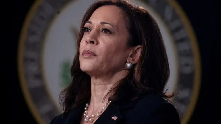 Kamala Harris assume a liderança contra Trump pela primeira vez, diz pesquisa Reuters/Ipsos