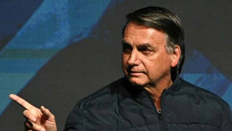 Bolsonaro diz que pode voltar a ser alvo da PF em meio a investigações