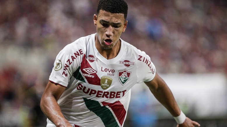 Fluminense busca o empate contra o Criciúma no fim e pontua pela 1ª vez como visitante