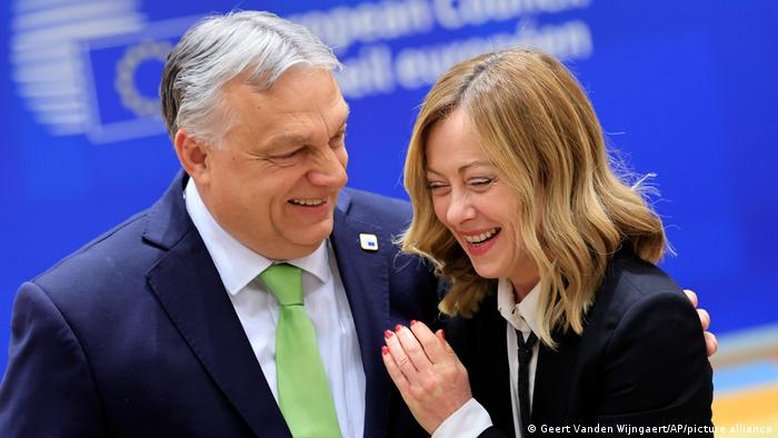 Como a ultradireita se reagrupa no Parlamento Europeu