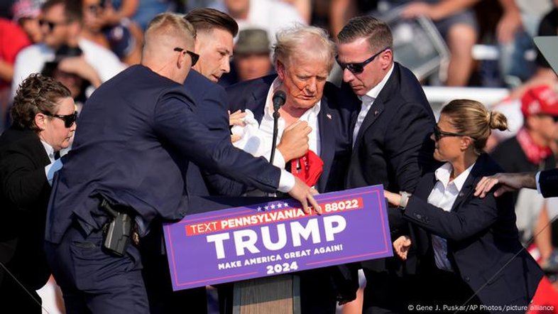 Comício de Trump é interrompido após disparos