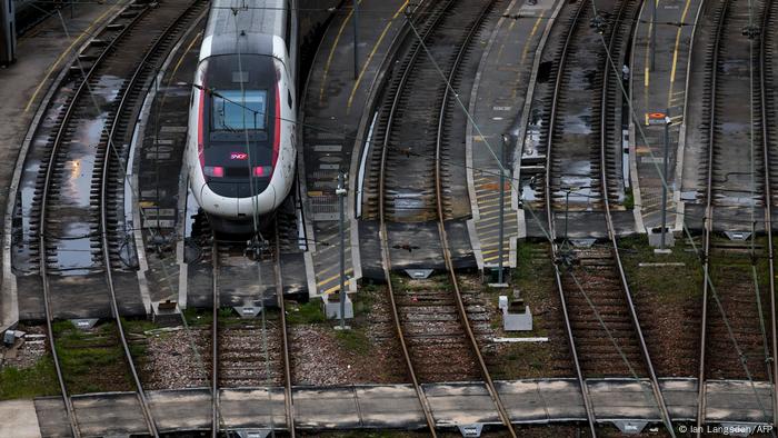 Ataques coordenados interrompem linhas de trens na França antes da abertura dos Jogos em Paris