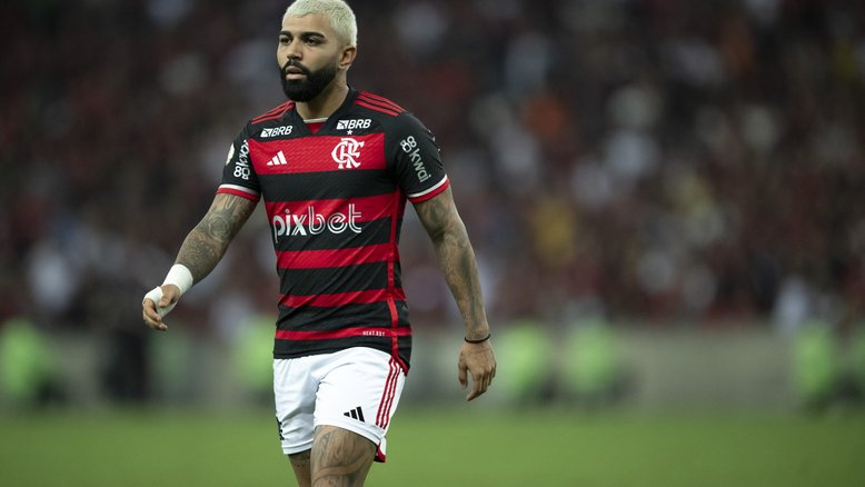 Flamengo é surpreendido pelo Fortaleza no Maracanã e perde a liderança do Brasileirão