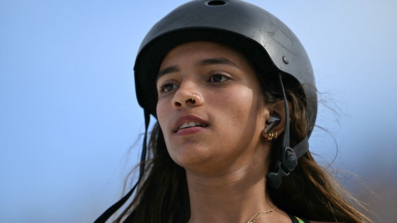 Rayssa Leal é campeã do skate street do STU Rio pela quarta vez consecutiva