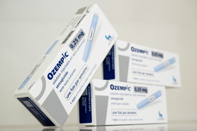 Biden pede a farmacêuticas que baixem preços de medicamentos para diabetes e obesidade