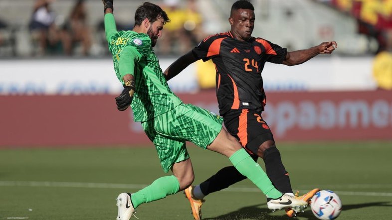 Brasil empata com a Colômbia e vai enfrentar o Uruguai nas quartas da Copa América