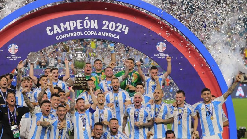 Argentina vence Colômbia com gol de Lautaro na prorrogação e conquista Copa América pela 16ª vez