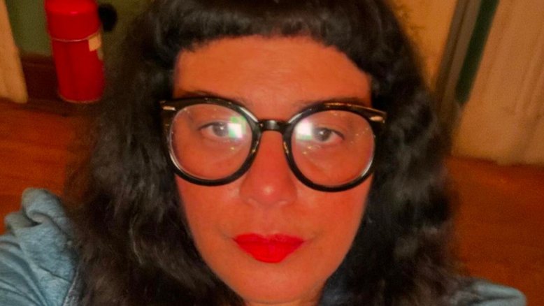 Déia Freitas, do podcast 'Não inviabilize'