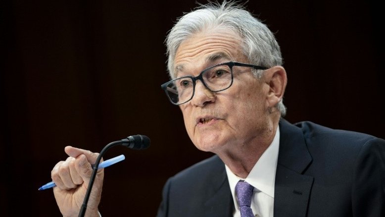 Novos dados aumentam confiança do Fed em desaceleração da inflação, diz Powell