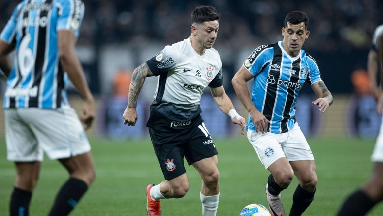Corinthians é salvo no fim por Garro e empata com o Grêmio em jogo movimentado