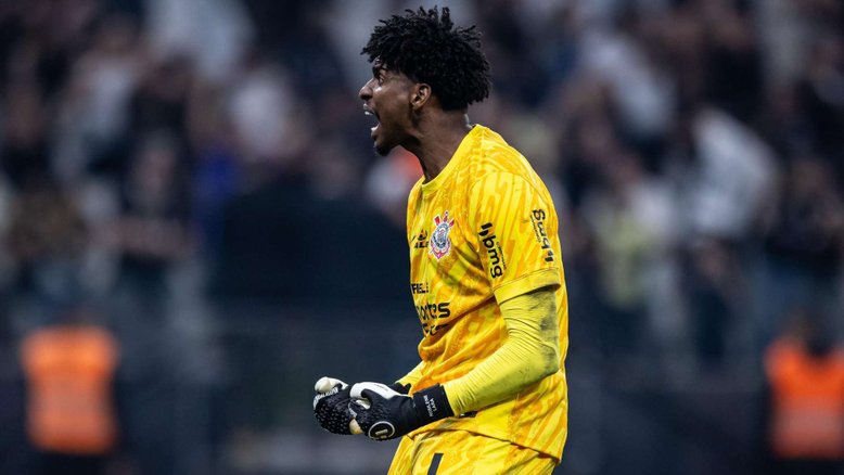 Corinthians empata com o Grêmio pela Copa do Brasil em jogo com expulsões e gol anulado no fim