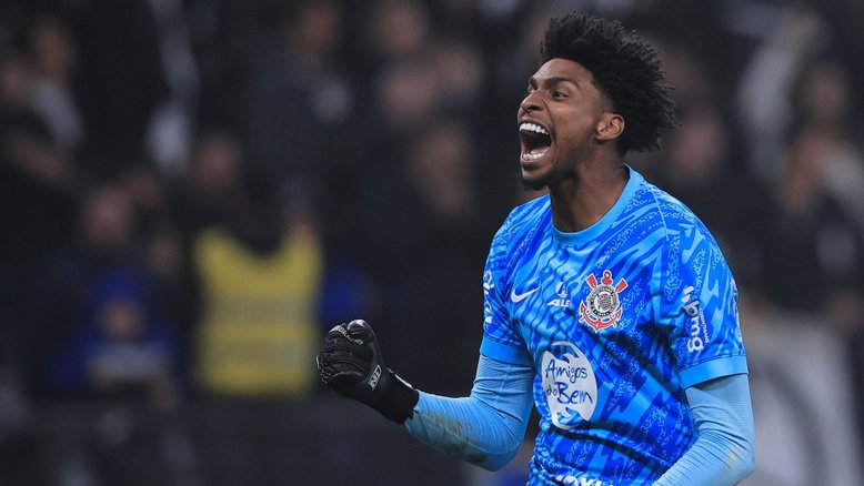 Corinthians vira para cima do Criciúma e volta a vencer na estreia de Ramón Díaz