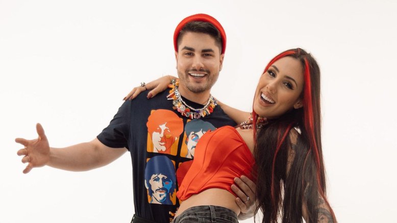 Lucas Souza e Alicia X