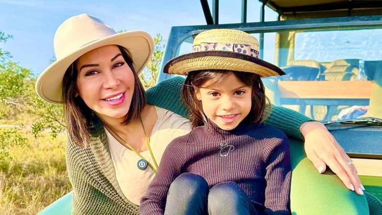 Maira Cardi e Sophia Cardi Aguiar