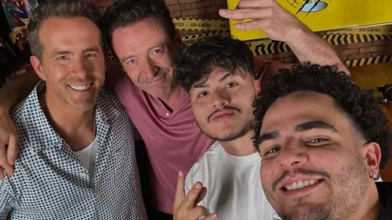 Ryan Reynolds, Hugh Jackman, Mítico e Igão