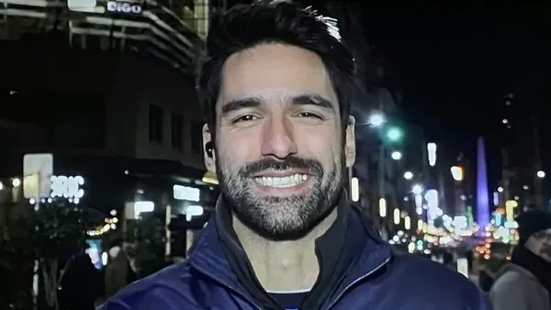 Glow News - Conheça Raphael Sibilla, repórter da Globo que chamou atenção na Copa América pela beleza