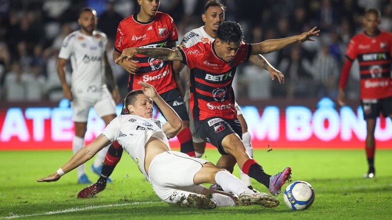 Santos derrota Ituano com facilidade e reassume a liderança na classificação da Série B