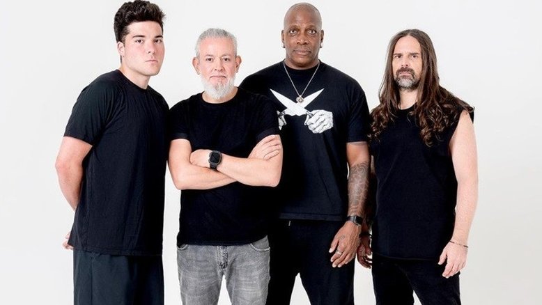 Banda Sepultura celebra a vida em turnê de despedida: 'Respeito pela nossa história'