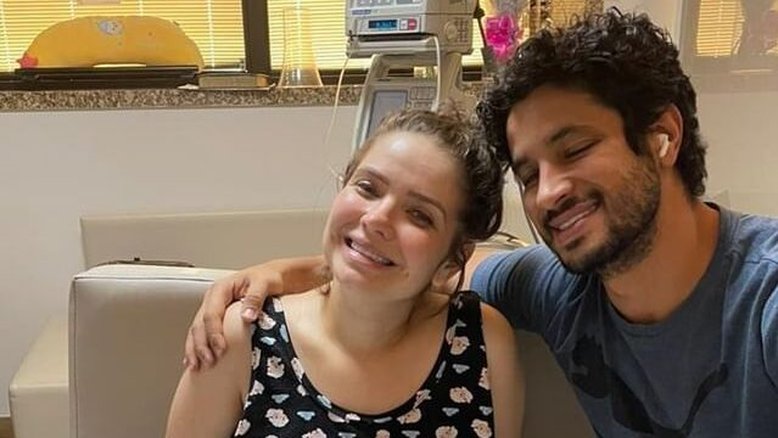 Camila Campos e Léo Zagueiro