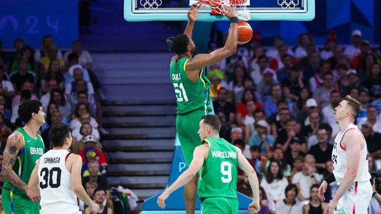 Paris 2024: Basquete masculino brasileiro garante classificação após vitória da Grécia
