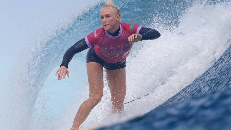 Tatiana Weston-Webb é prata no surfe feminino das Olimpíadas de Paris